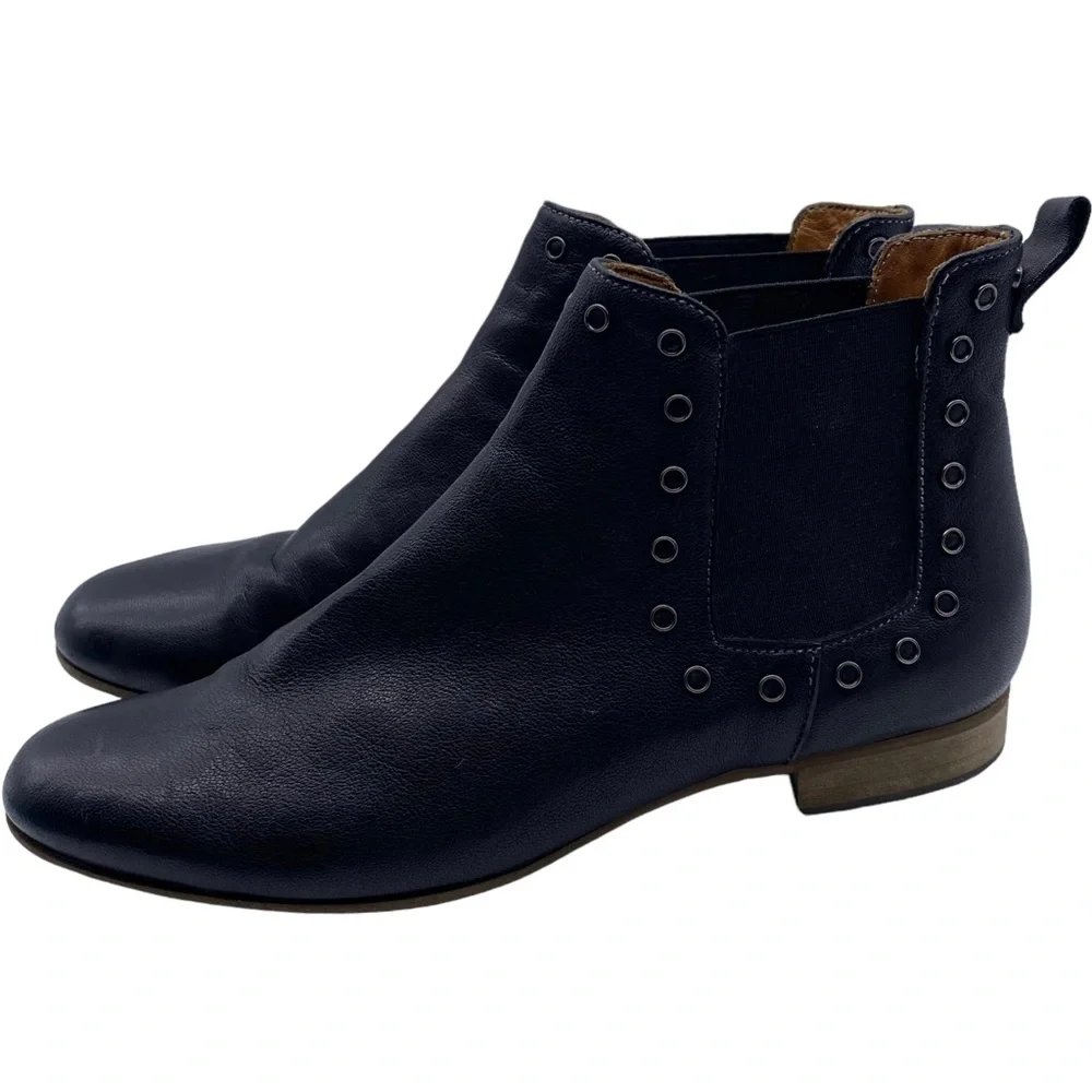 La Canadienne Bootie Women's Black Leather Ankle Grommit Italy Size 7